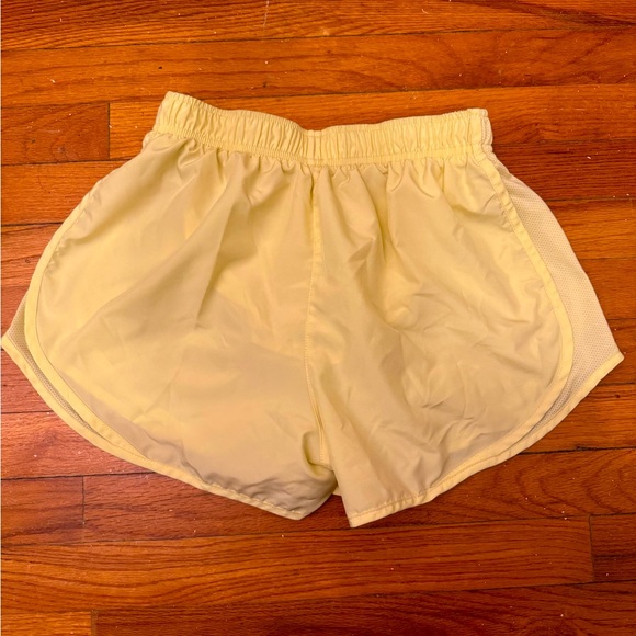 Bundle Nike Running Shorts Under Armour Running Bundle of 4 size Medium - Picture 15 of 16